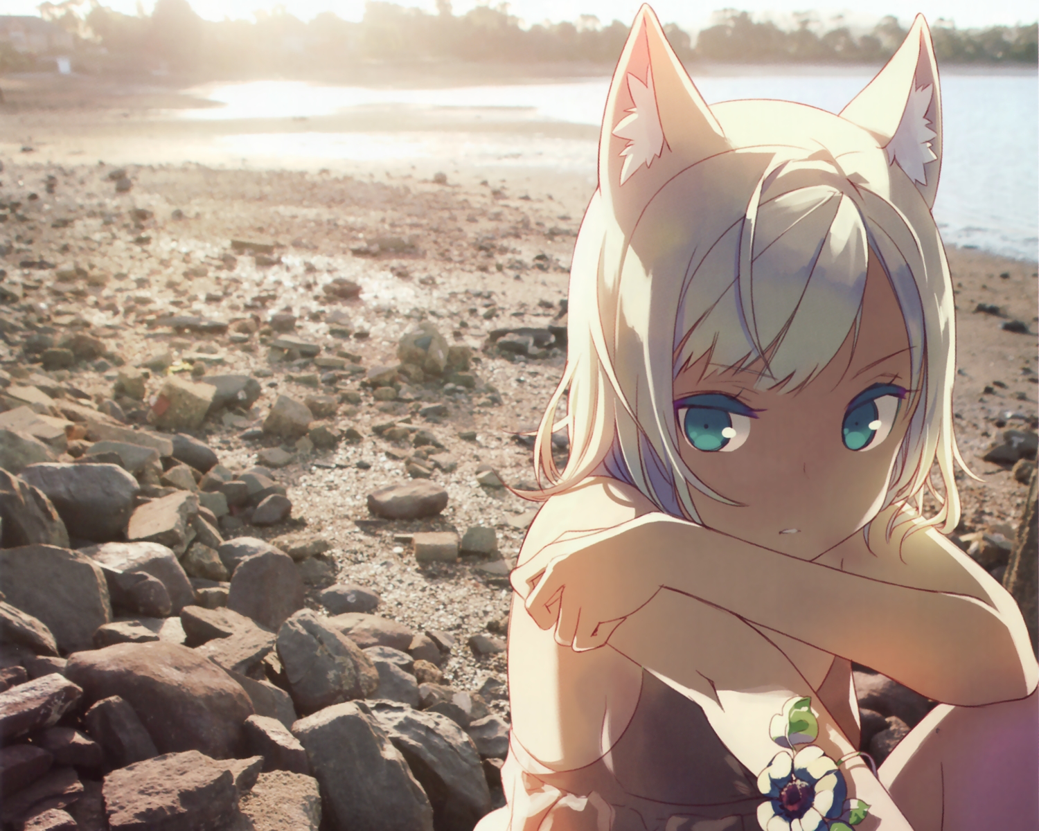 animal_ears, aqua_eyes, beach, cropped, foxgirl, h2so4, island_of_horizon, original, photo, scan, sunset, white_hair