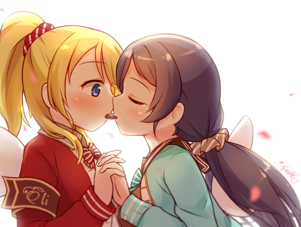 2girls, ayase_eri, blonde_hair, blue_eyes, blush, bow, candy, chocolate