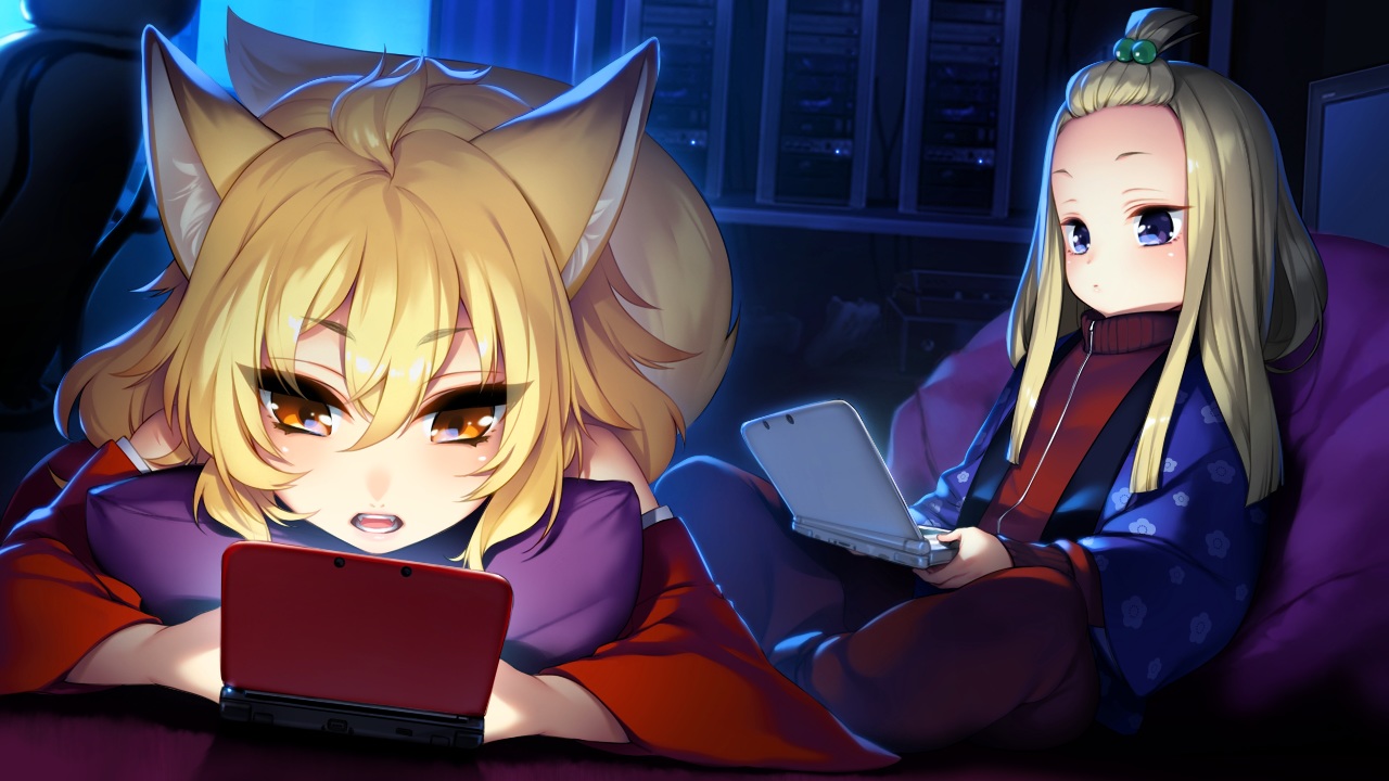 2girls, akeiro_kaikitan, animal_ears, blonde_hair, blue_eyes, foxgirl, game_cg, game_console, iyo_(silkys_plus), katsuragi_youko, loli, night, orange_eyes, pajamas, silkys_plus, sumeragi_kohaku, tail