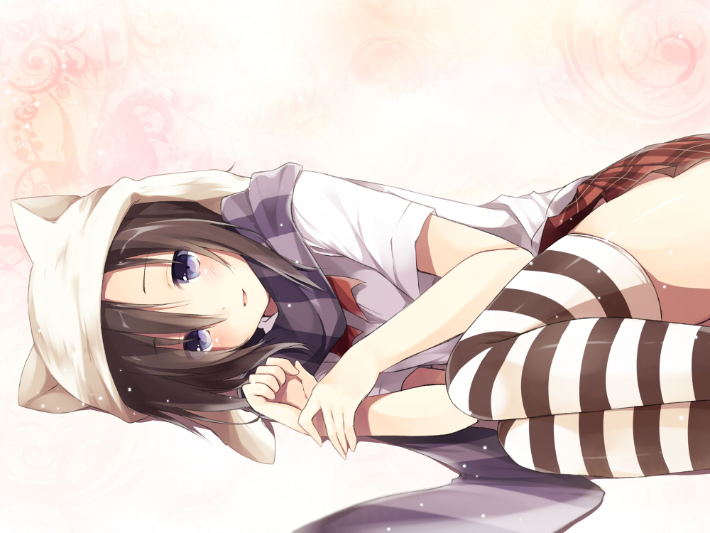 ben-to, blue_eyes, brown_hair, hood, inoue_asebi, scarf, school_uniform, thighhighs, toosaka_asagi