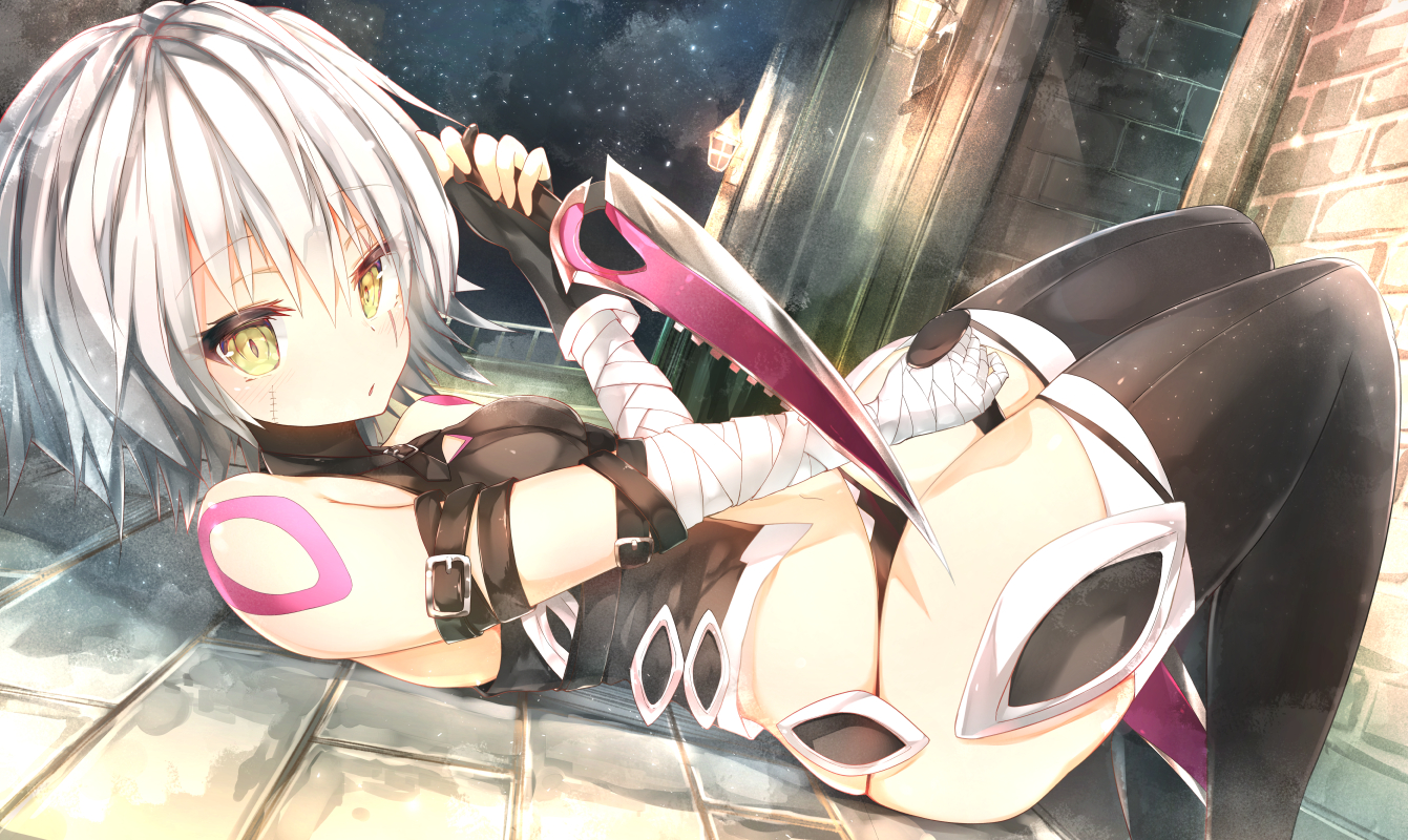 aliasing, armor, bandage, blush, fate/apocrypha, fate_(series), gloves, green_eyes, jack_the_ripper, knife, navel, night, panties, scar, short_hair, sky, stars, sune_(mugendai), thighhighs, underwear, weapon, white_hair