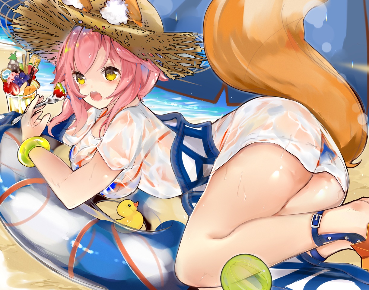 animal_ears, ass, beach, bikini, blush, breasts, fate/grand_order, fate_(series), food, foxgirl, hat, itohime, pink_hair, rubber_duck, see_through, swim_ring, swimsuit, tail, tamamo_no_mae_(fate), umbrella, water, yellow_eyes