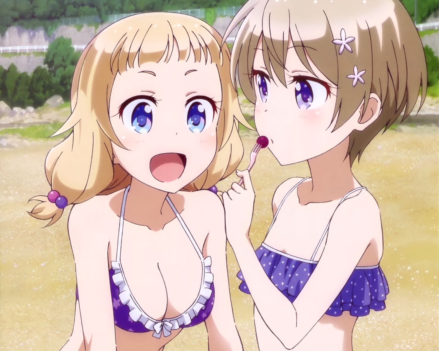 2girls, bikini, blonde_hair, blue_eyes, cropped, hoshikawa_hotaru, kikunaga_chisato, megami