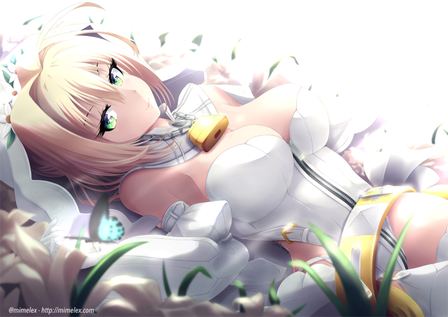 blonde_hair, bow, breasts, chain, cleavage, fate/grand_order, fate_(series), green_eyes, mimelex, nero_claudius_(bride), nero_claudius_(fate), short_hair, waifu2x, watermark
