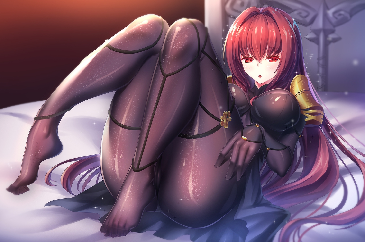 bed, bodysuit, cameltoe, fate/grand_order, fate_(series), long_hair, red_eyes, red_hair, scathach_(fate/grand_order), skintight, zha_yu_bu_dong_hua