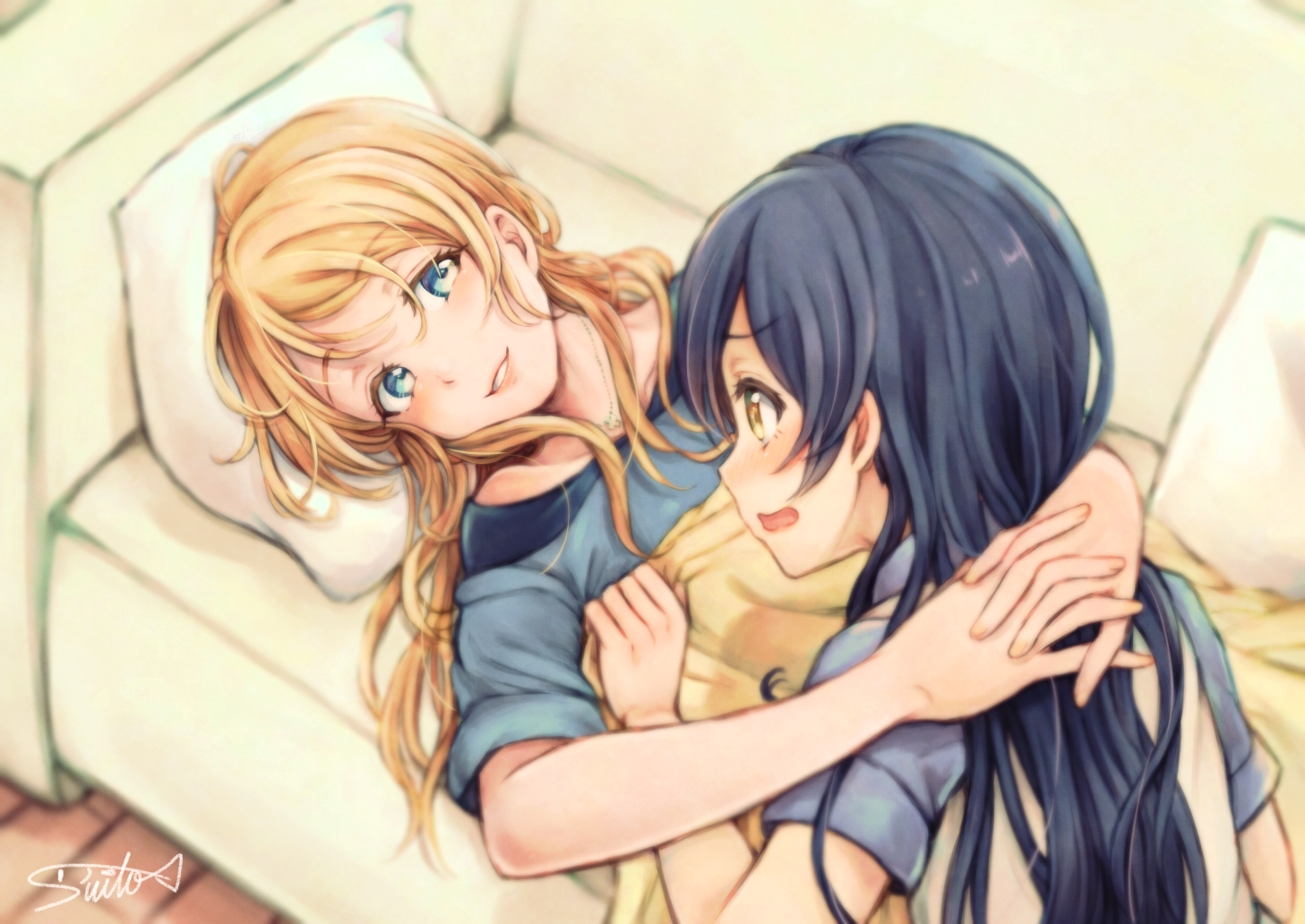 2girls, ayase_eri, black_hair, blonde_hair, blue_eyes, blush, hug, long_hair