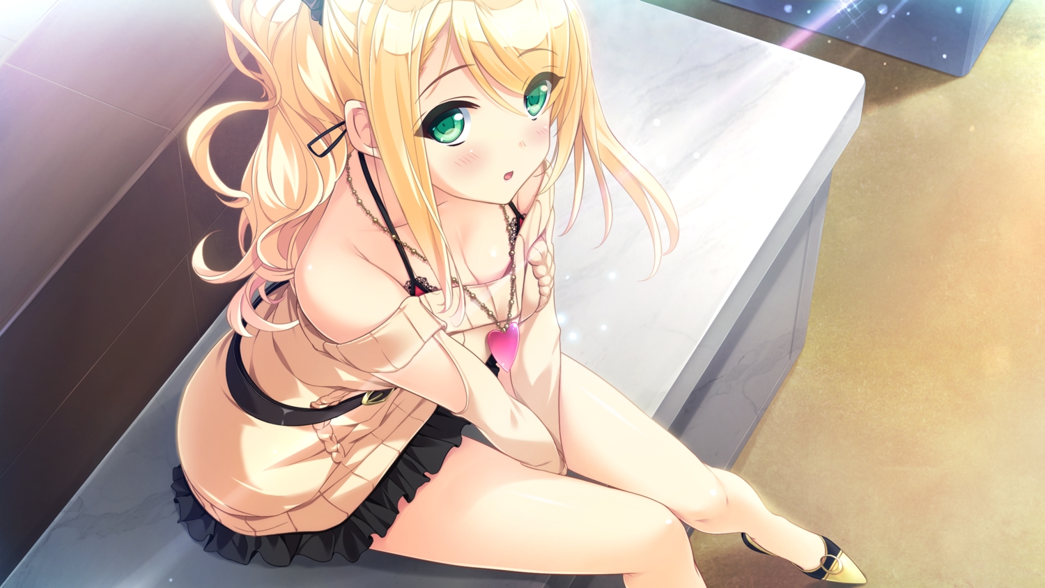 blonde_hair, blush, game_cg, green_eyes, kunugi_maika, long_hair, lovekami_-useless_goddess-, mizuno_sao