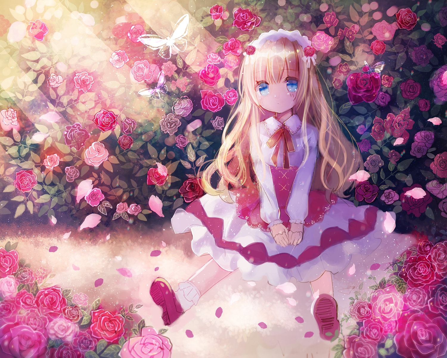aqua_eyes, blonde_hair, butterfly, flowers, headdress, kohaku_muro, loli, lolita_fashion, long_hair, original, rose