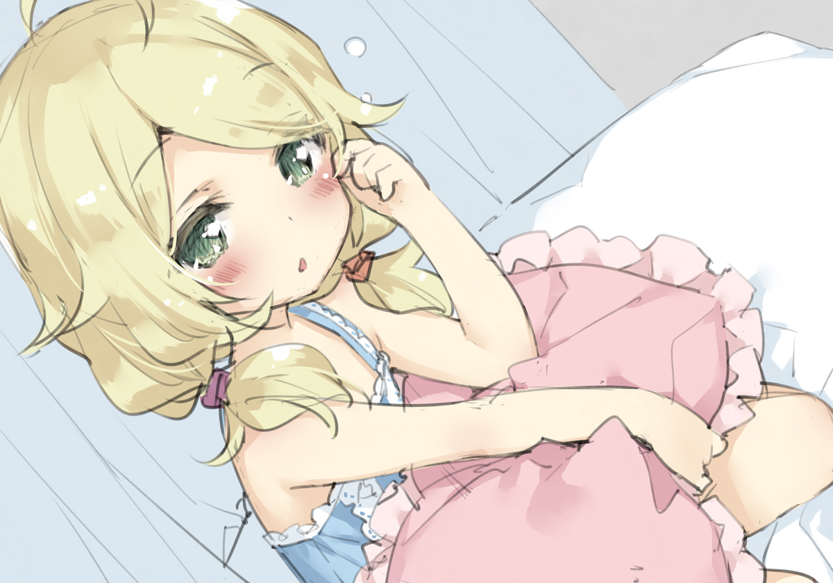 blonde_hair, blush, close, flat_chest, green_eyes, idolmaster, idolmaster_cinderella_girls, kani_biimu