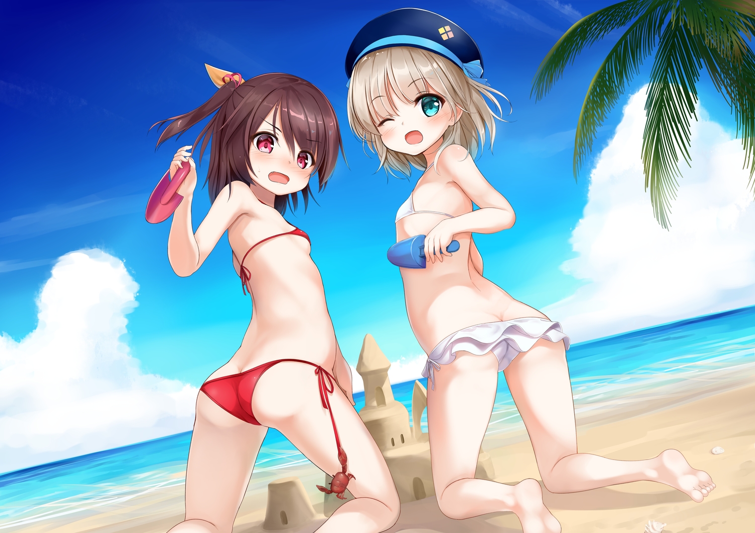 2girls, aqua_eyes, ass, beach, bikini, blonde_hair, blush, brown_hair, clouds, fang, hat, leaf1031, loli, original, pink_eyes, short_hair, sky, swimsuit, water, wink