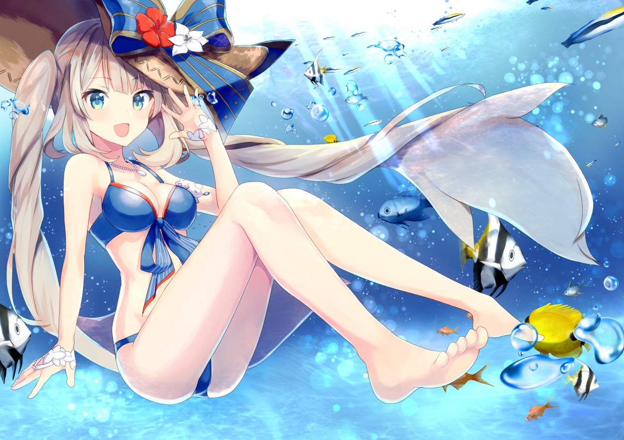 aliasing, ameshizuku_natsuki, animal, barefoot, bikini, breasts, bubbles, cleavage, fate/grand_order, fate_(series), fish, gray_hair, green_eyes, hat, long_hair, marie_antoinette_(fate/grand_order), necklace, swimsuit, twintails, underwater, water