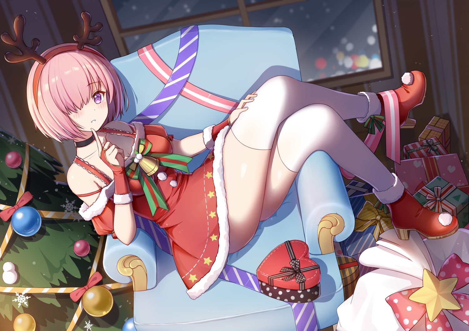 94_(644534209), bell, choker, christmas, dress, fate/grand_order, fate_(series), headband, jpeg_artifacts, mash_kyrielight, pink_hair, purple_eyes, short_hair, thighhighs, tree