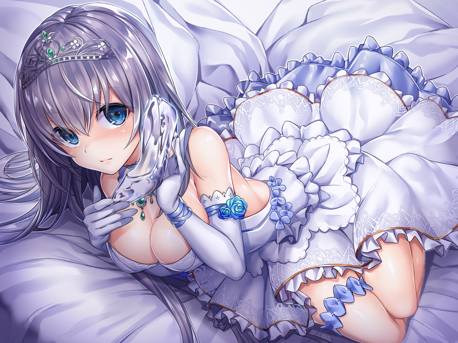 blue_eyes, breasts, cleavage, crown, dress, elbow_gloves, gloves, gray_hair, long_hair, necklace, original, shuutou_haruka, tiara