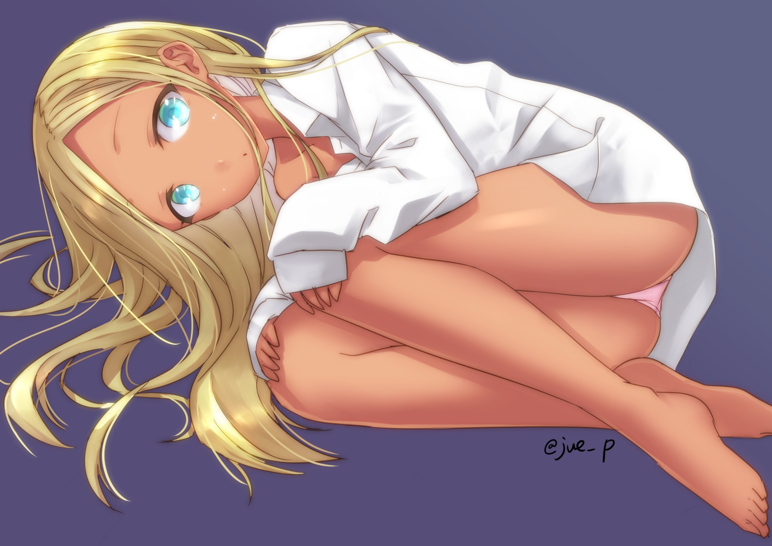 aqua_eyes, barefoot, blonde_hair, blue, dark_skin, idolmaster, idolmaster_cinderella_girls, layla_(idolmaster)