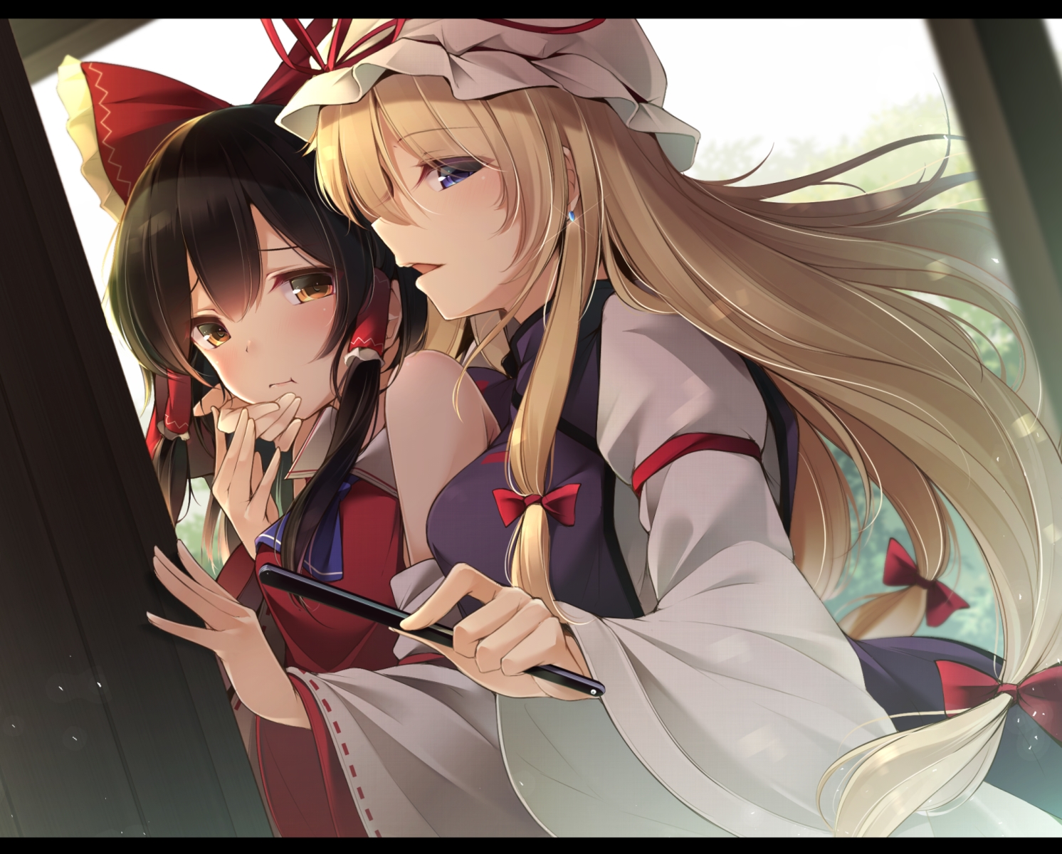 2girls, blonde_hair, blue_eyes, bow, brown_eyes, brown_hair, fan, hakurei_reimu, hat, japanese_clothes, long_hair, miko, shoujo_ai, touhou, toyosaki_shu, yakumo_yukari