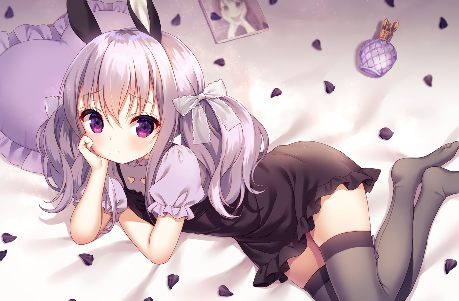 animal_ears, bed, bow, bunny_ears, bunnygirl, chitosezaka_suzu, dress, gray_hair, loli, original, petals, purple_eyes, thighhighs, twintails, waifu2x, zettai_ryouiki