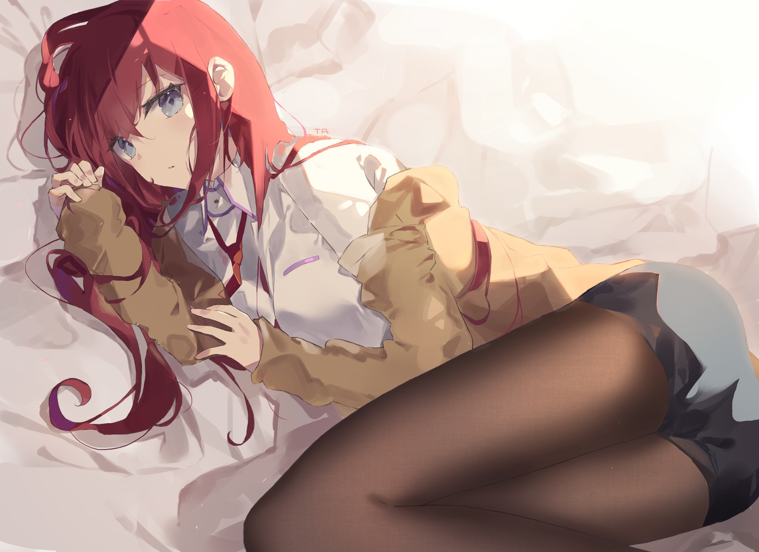 ass, gray_eyes, long_hair, makise_kurisu, pantyhose, red_hair, shirt, shorts