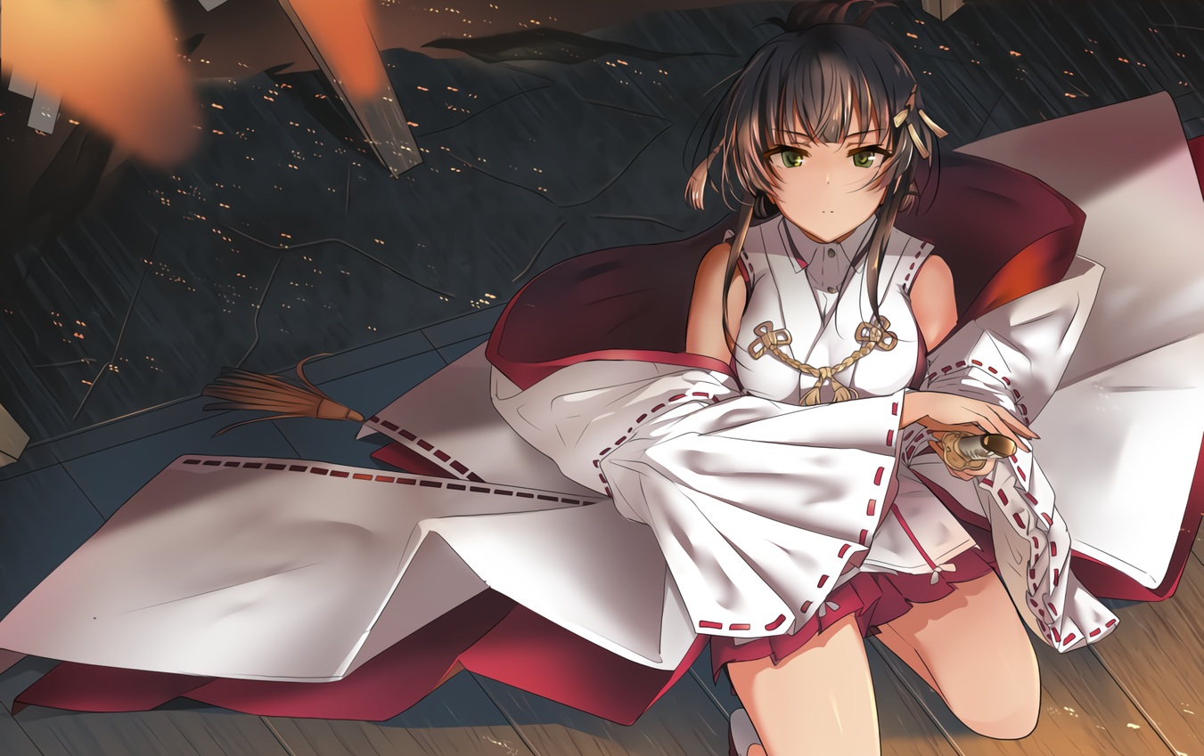 80mph, brown_hair, cropped, green_eyes, japanese_clothes, katana, miko, short_hair
