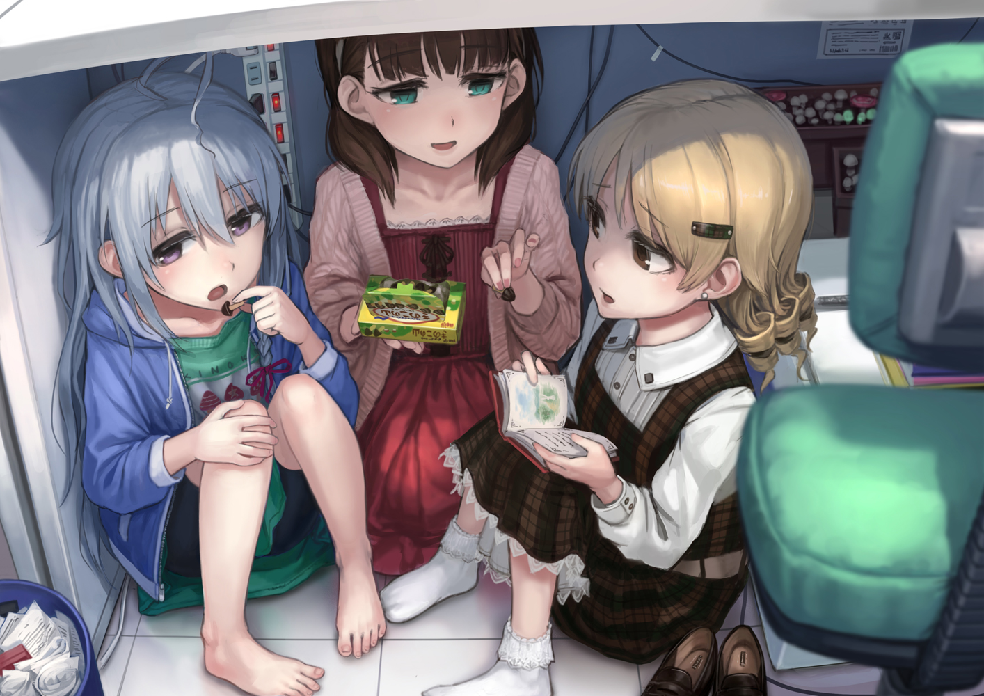 barefoot, blue_hair, brown_eyes, brown_hair, chocolate, green_eyes, hoshi_shouko, idolmaster
