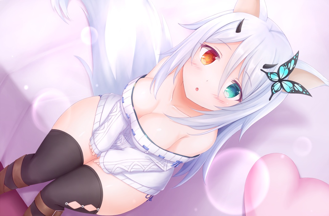 animal_ears, bicolored_eyes, blush, breasts, cleavage, horns, natsu_(927013), original, phantasy_star_online_2, tail, thighhighs, white_hair, zettai_ryouiki