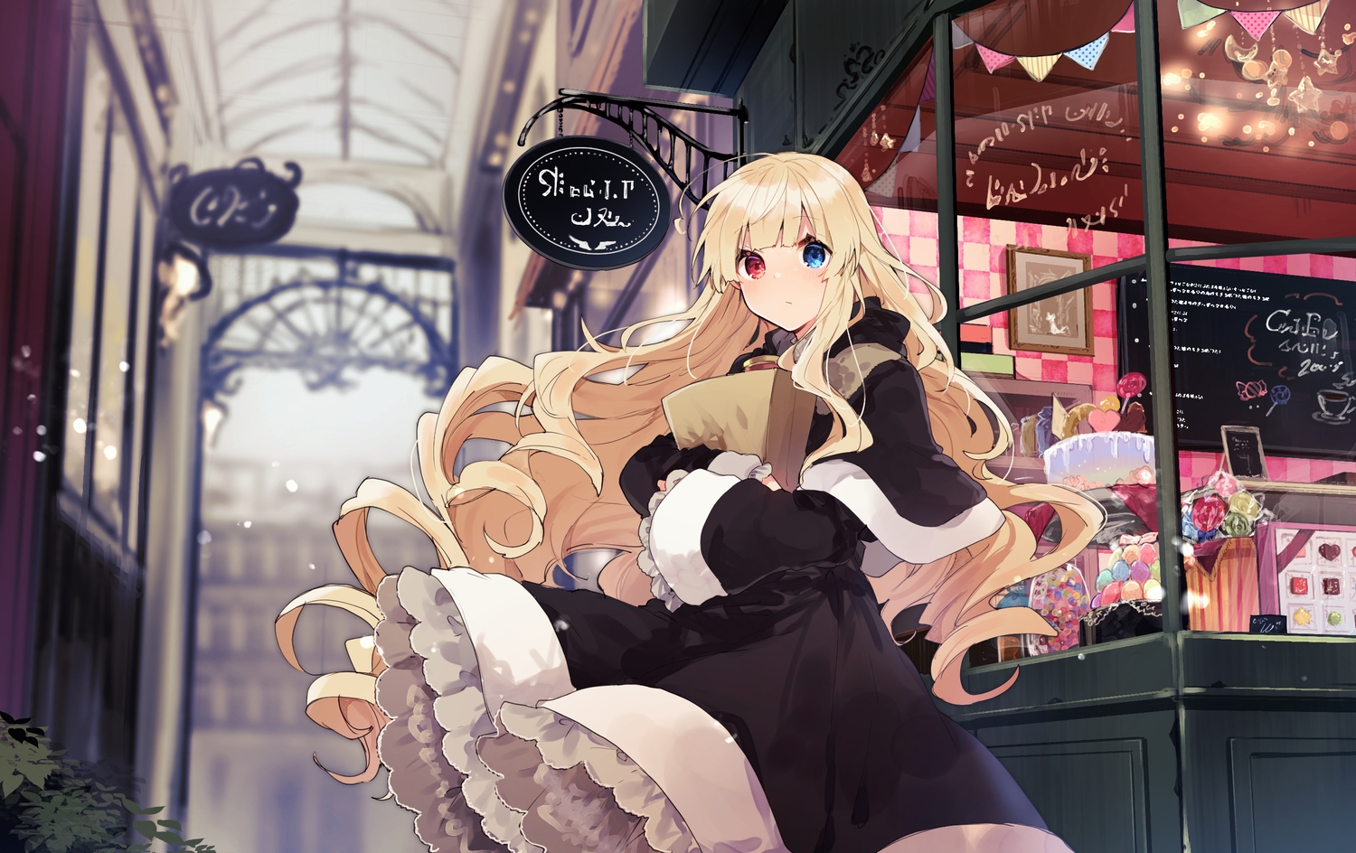 bicolored_eyes, blonde_hair, candy, cape, dress, edel_(ikeuchi_tanuma), goth-loli, hood
