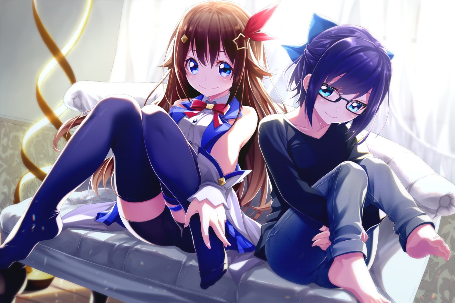 2girls, aqua_eyes, barefoot, bike_shorts, blue_eyes, blush, bow, brown_hair, couch, fenrir_(fenlil0316), glasses, hololive, long_hair, purple_hair, short_hair, shorts, thighhighs, tokino_sora, yuujin_a, zettai_ryouiki