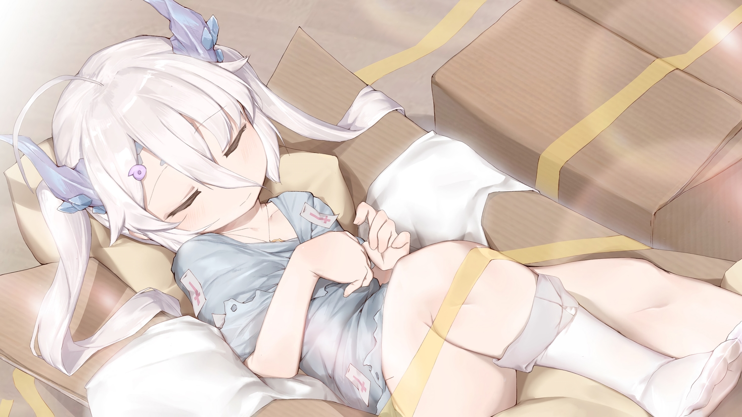horns, hunting_moon, loli, long_hair, oshin0_(zheng), sleeping, tagme_(character), twintails