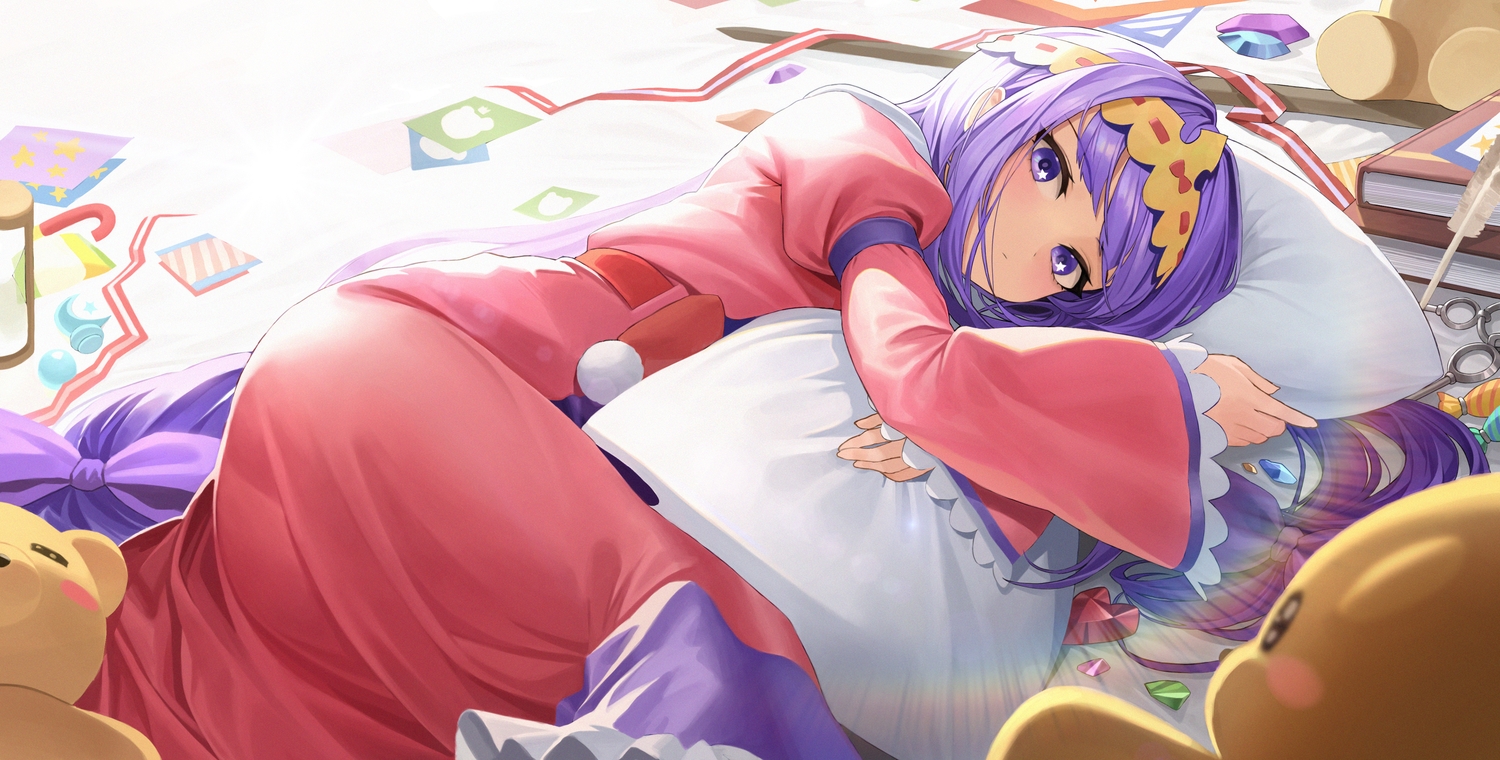 aurora_sya_lis_kaymin, bed, candy, dress, headband, long_hair, maoujou_de_oyasumi, moon_(yfsp7823), purple_eyes, purple_hair, teddy_bear, teddy_demon