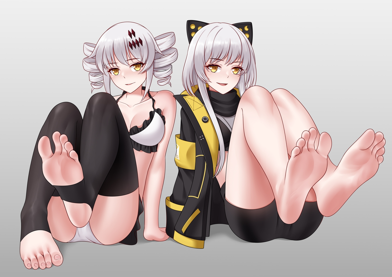 2girls, barefoot, bike_shorts, gradient, gray_hair, karenina_(pgr), oirin, punishing:_gray_raven