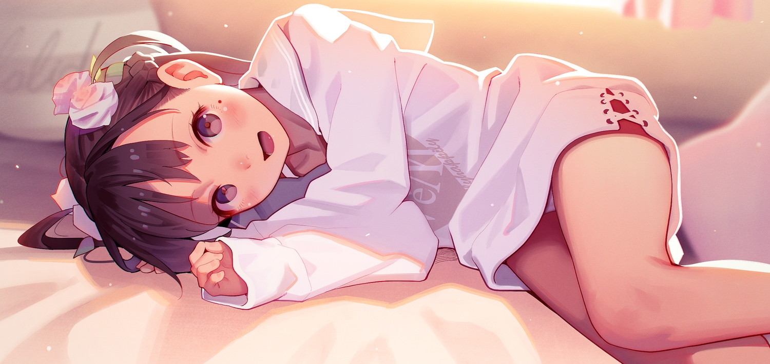bed, black_eyes, black_hair, blush, hood, kagamine-ikka, loli, long_hair