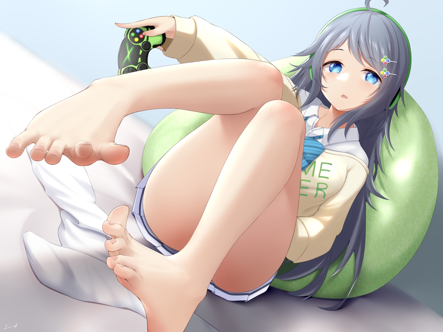 barefoot, blue_eyes, gray_hair, inohara_koboshi, j.c.14, long_hair, ongeki, school_uniform