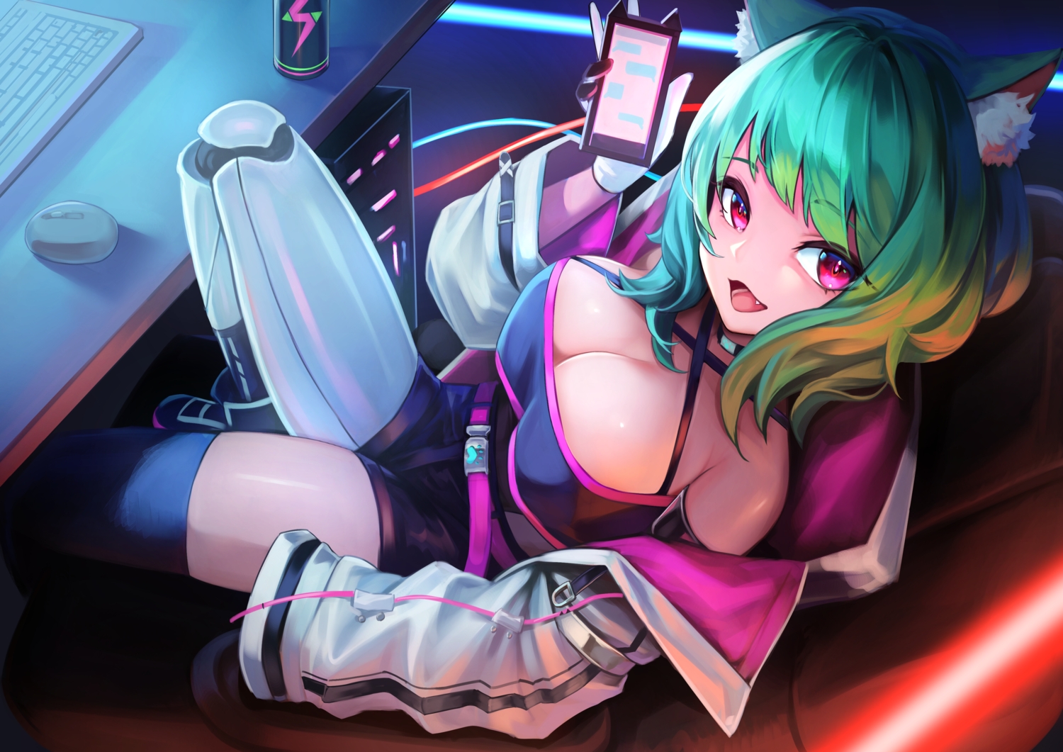 animal_ears, breasts, catgirl, cat_smile, choker, cleavage, computer, drink, fang, gloves, green_hair, hakusyokuto, phone, red_eyes, short_hair, shorts, techgirl