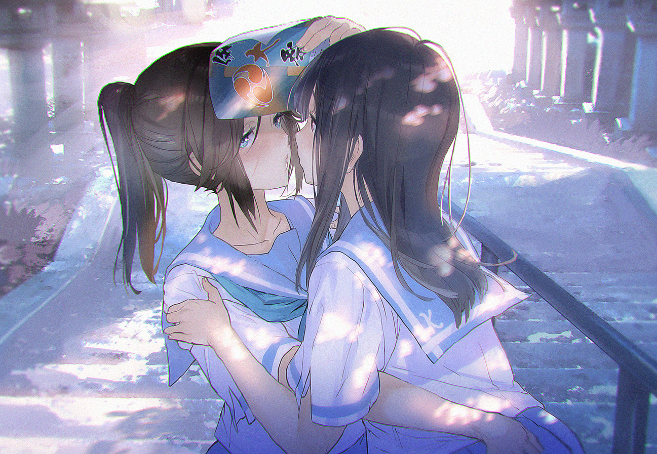 2girls, black_hair, blue_eyes, brown_hair, hibike!_euphonium, hug, kasaki_nozomi, kiss