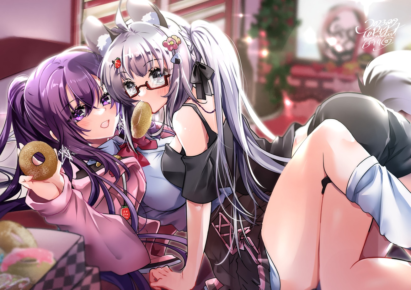2girls, animal_ears, bow, food, glasses, gray_hair, himeyamayuri, long_hair