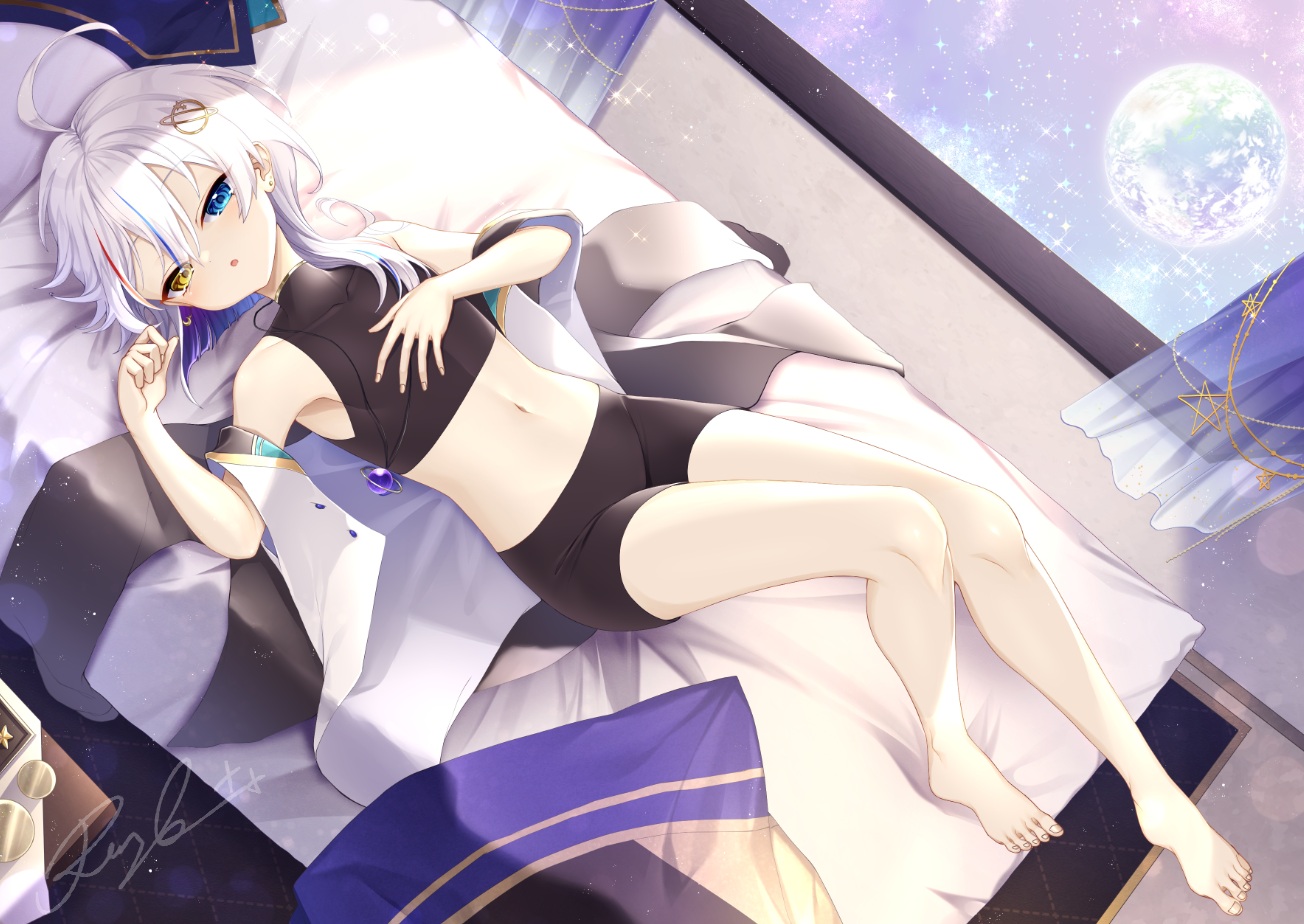 aliasing, aqua_eyes, barefoot, bed, bicolored_eyes, navel, original, sea_scorpion