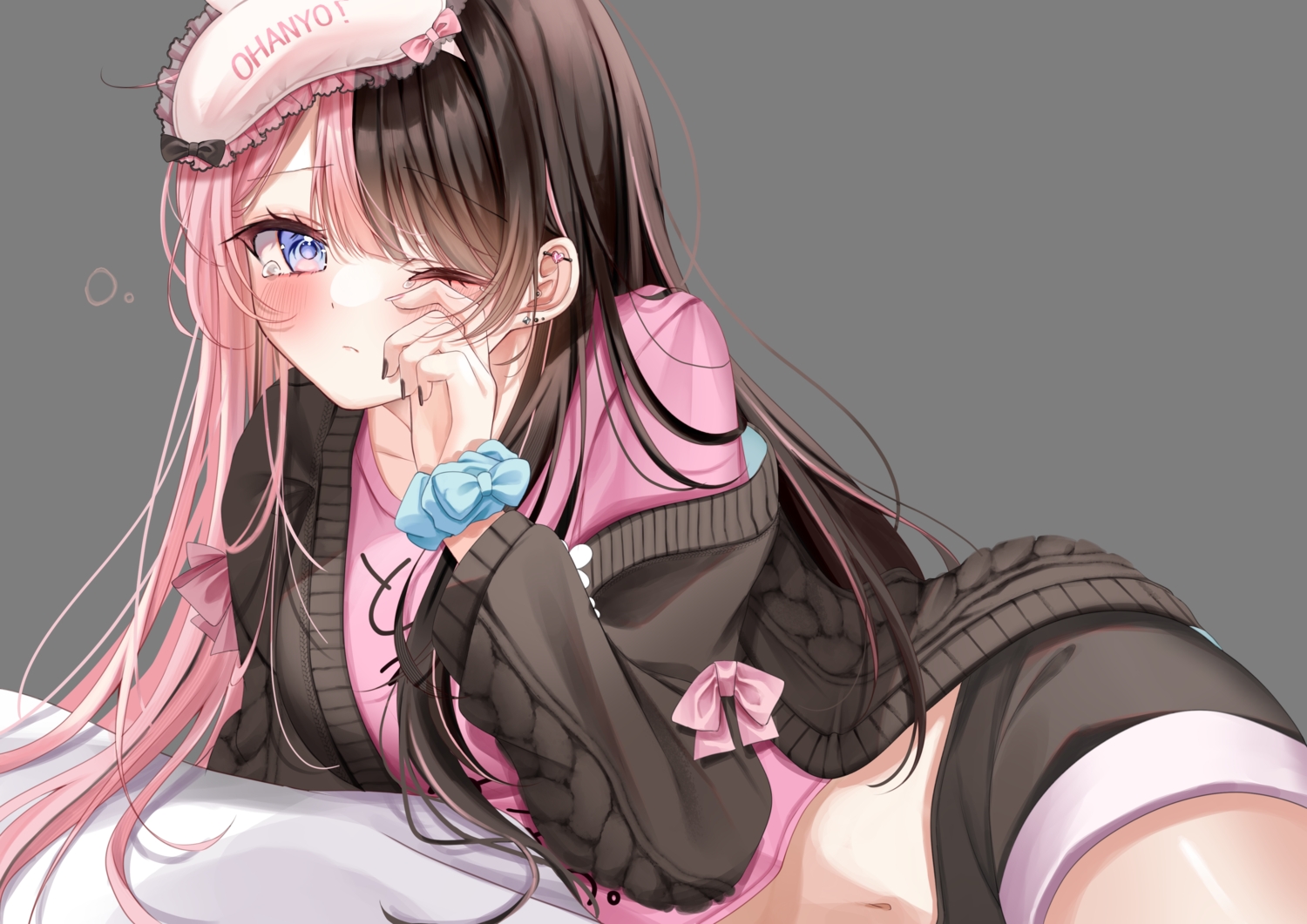 blue_eyes, blush, bow, koya_toofu, long_hair, mask, navel, shorts