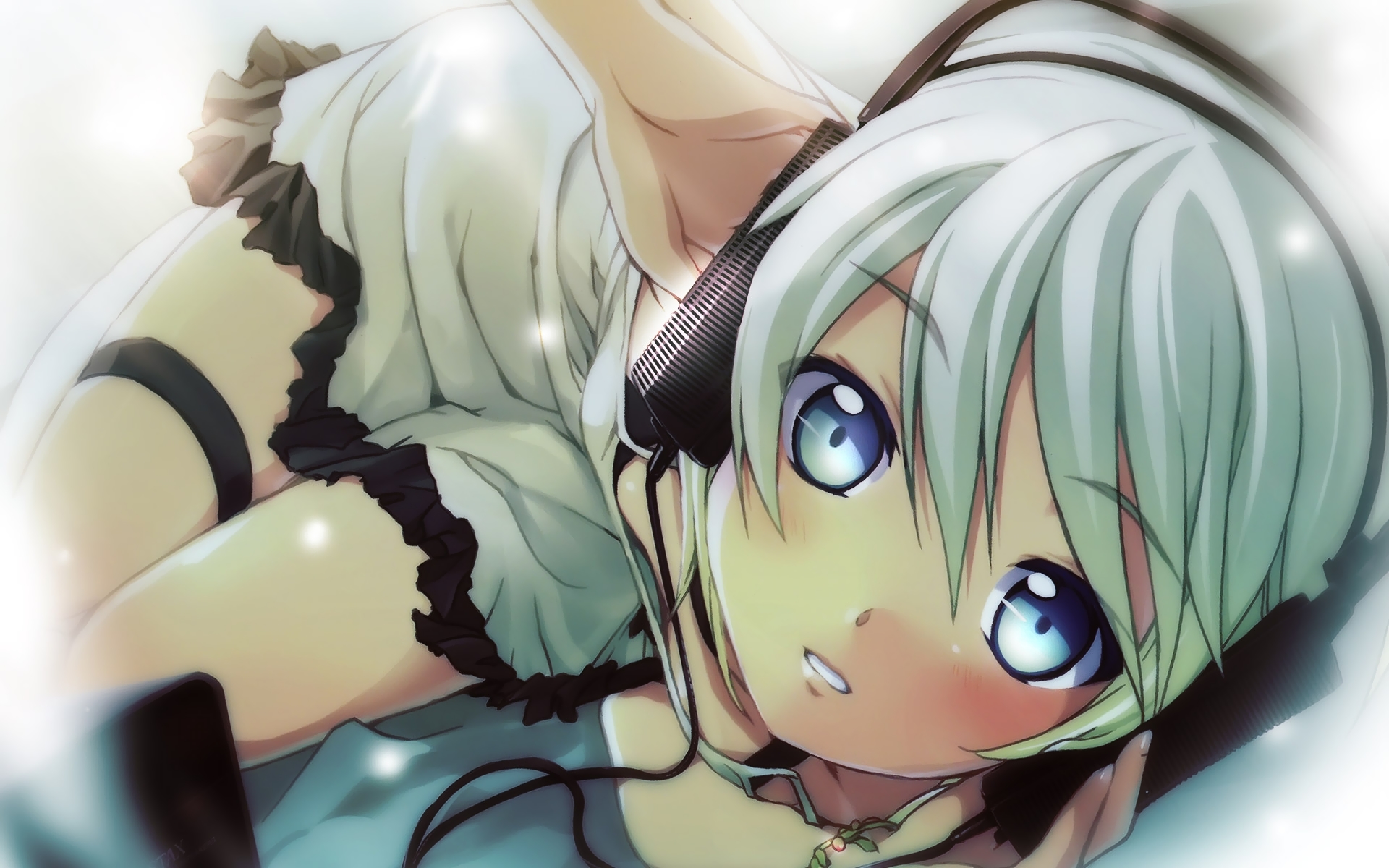bed, blue_eyes, close, cropped, dress, garter, headphones, minamura_halki