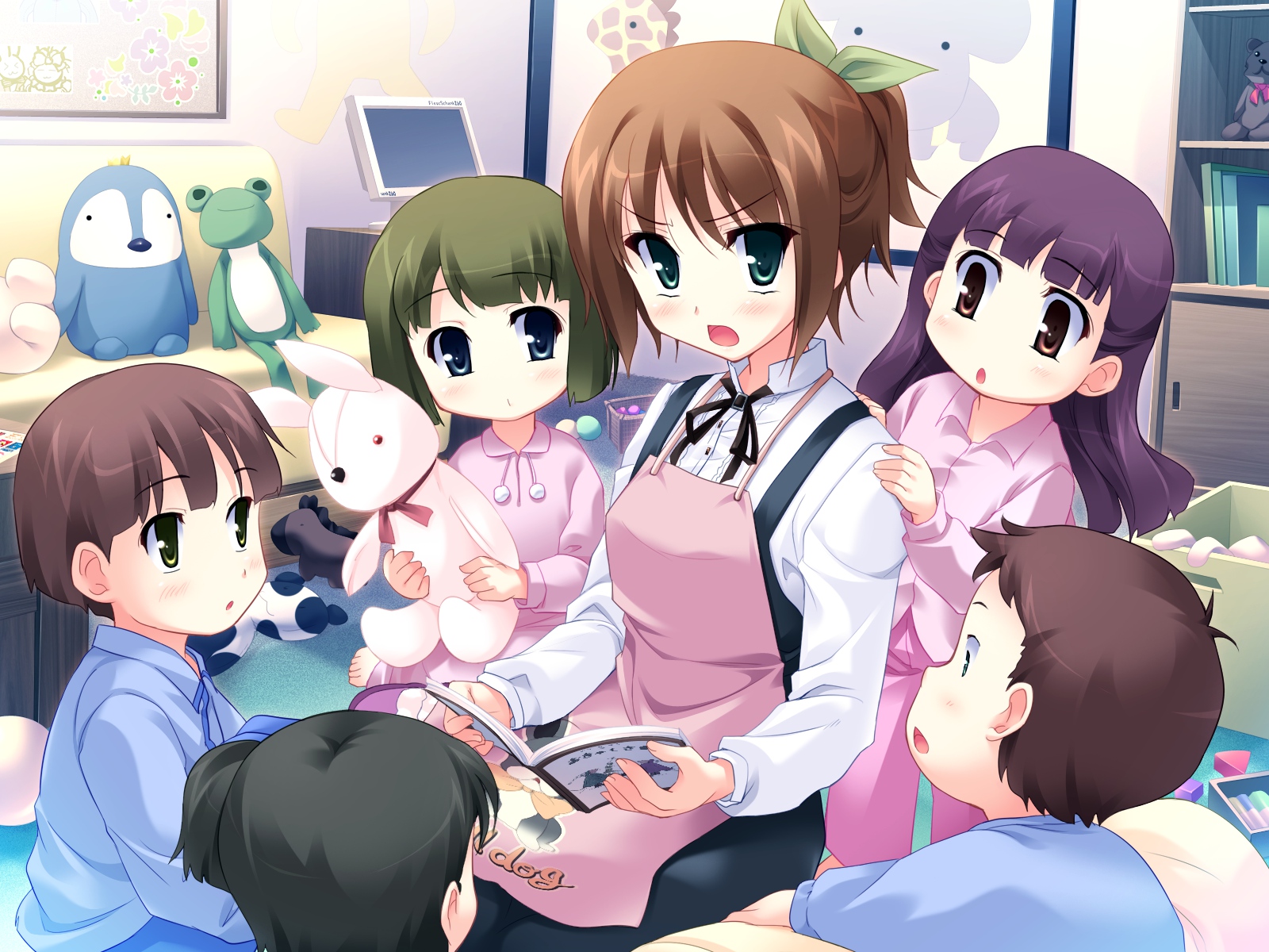 apron, black_hair, blush, brown_eyes, brown_hair, computer, game_cg, green_eyes