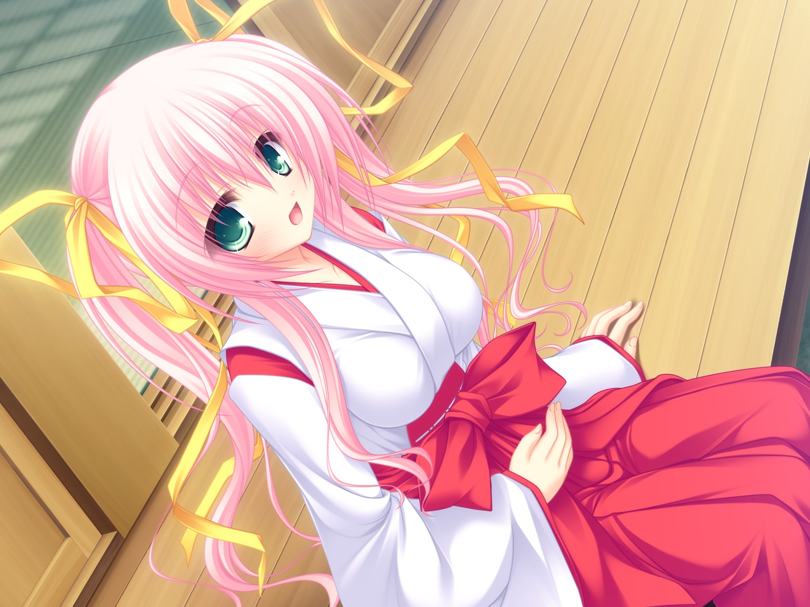 game_cg, green_eyes, japanese_clothes, mikagami_mamizu, miko, neko_koi, pink_hair, toono_sayaka