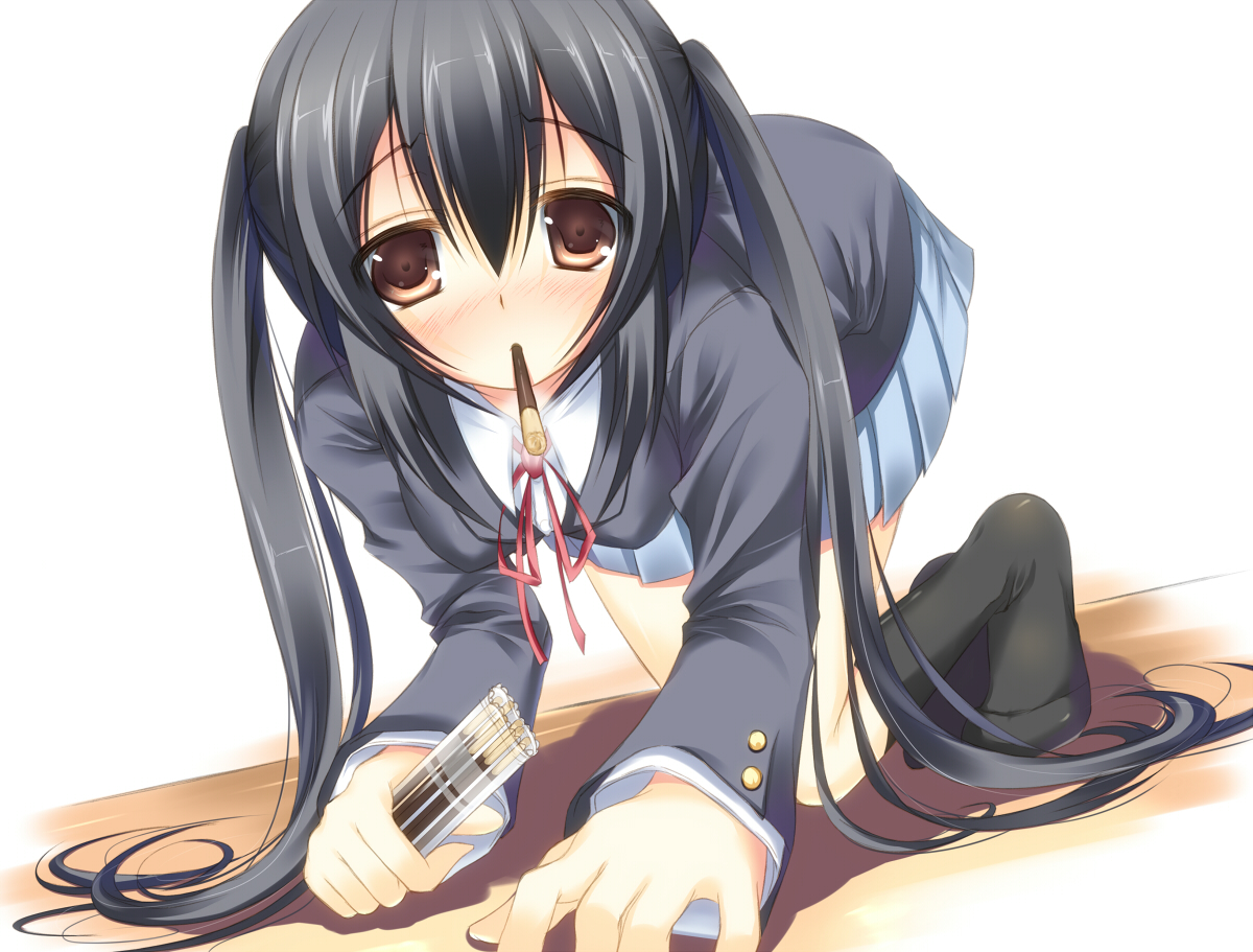 black_hair, blush, brown_eyes, food, k-on!, long_hair, nakano_azusa, nozomi_tsubame