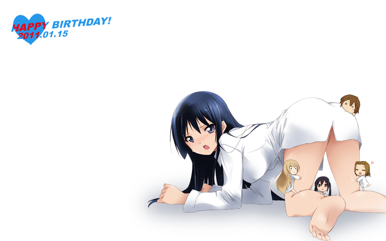 akiyama_mio, barefoot, black_hair, blue_eyes, blush, chibi, hirasawa_yui, kaiga