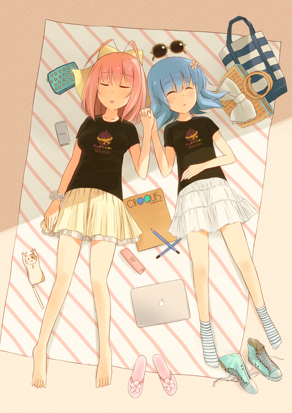 2girls, blue_hair, closed_eyes, computer, crossover, hayate_no_gotoku!, holding_hands, kami_nomi_zo_shiru_sekai