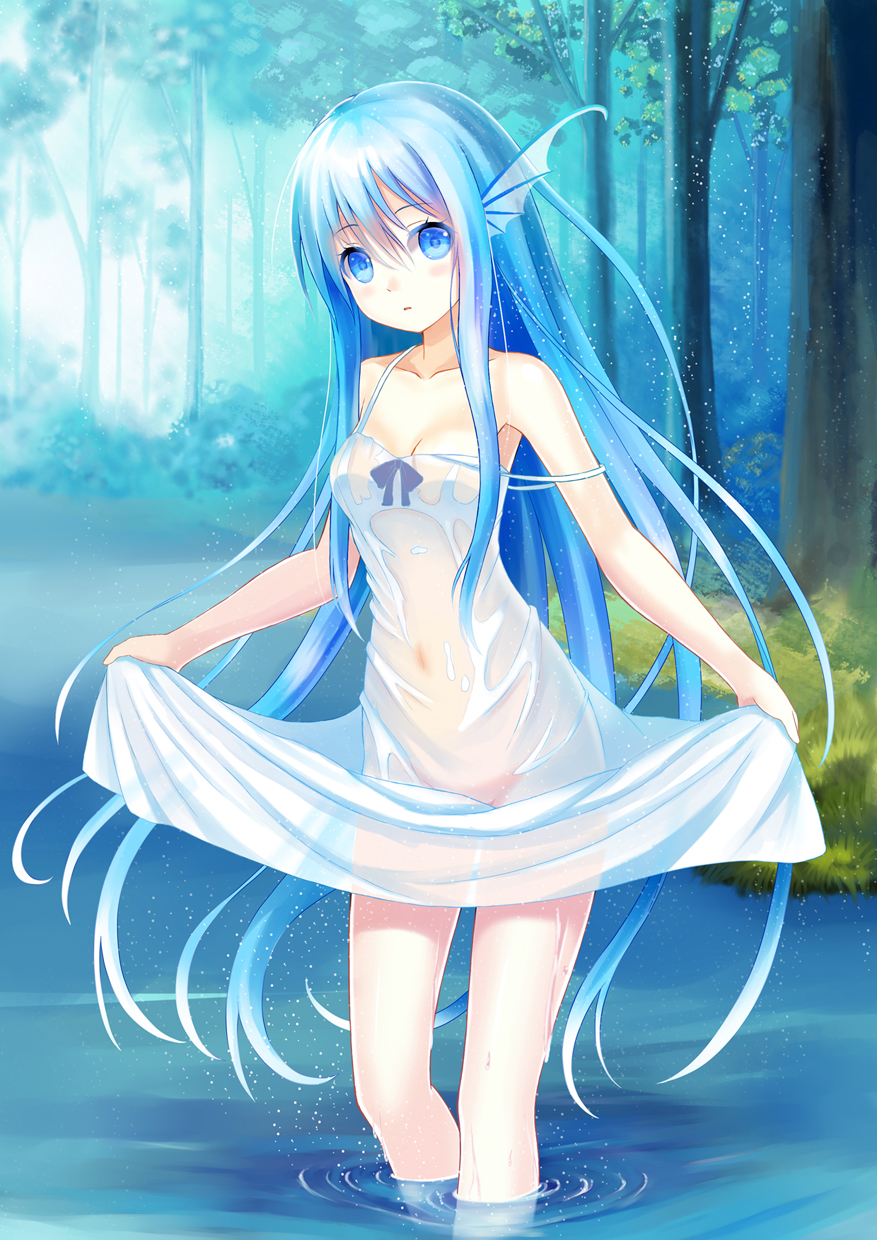 1girl, blue_eyes, blue_hair, breasts, cleavage, highres, long_hair, original, see-through, setona_(daice), solo, strap_slip, wet, wet_clothes