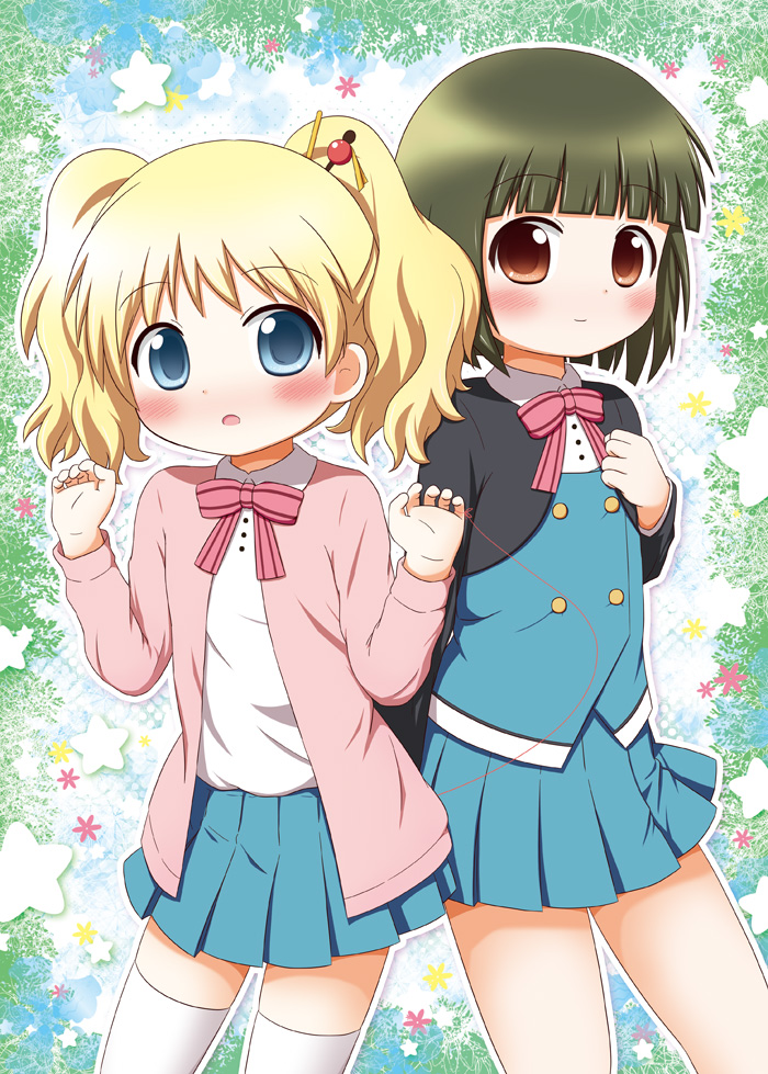 2girls, alice_carteret, aoba_(kona), blonde_hair, blue_background, blue_eyes, blush, brown_eyes