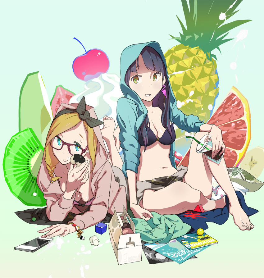 (stag), 2girls, barefoot, bikini, black_hair, blonde_hair, blue_eyes, drink