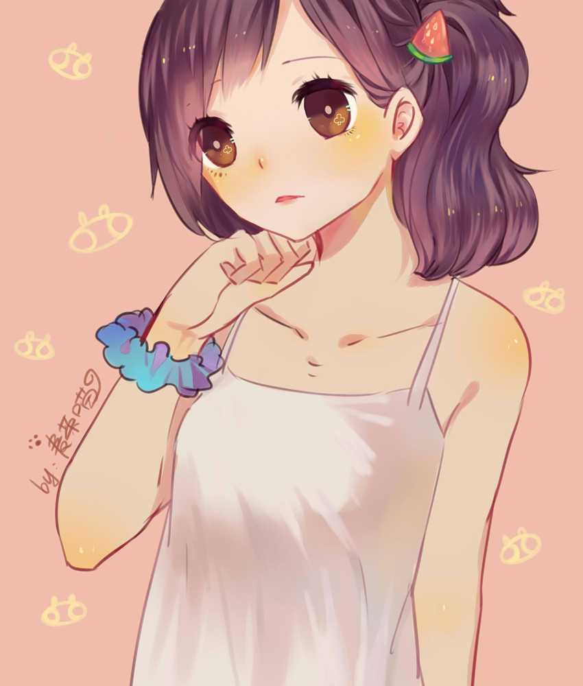 1girl, brown_eyes, hair_ornament, hairclip, jxq199363, long_hair, purple_hair, side_ponytail, simple_background, solo
