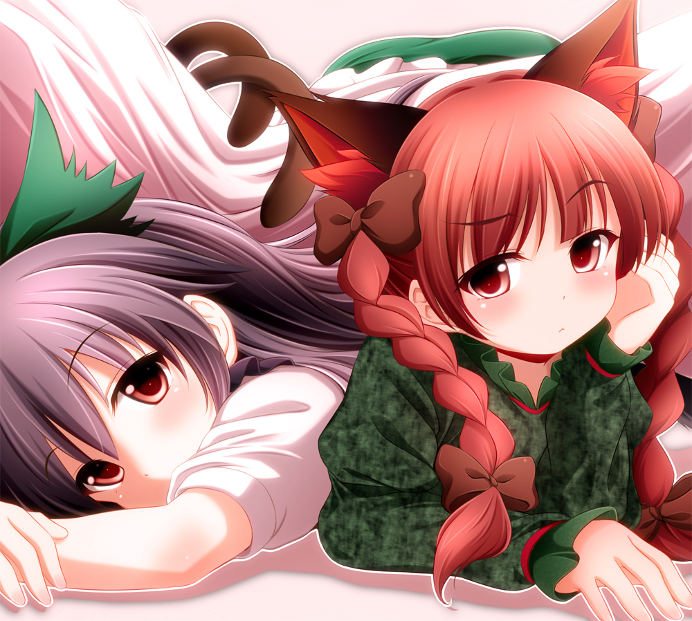 animal_ears, ayase_midori, black_hair, bow, braid, cat_ears, cat_tail, kaenbyou_rin