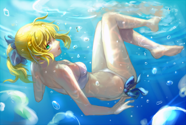1girl, ahoge, air_bubble, artoria_pendragon_(all), bikini, blonde_hair, bubble, exxe