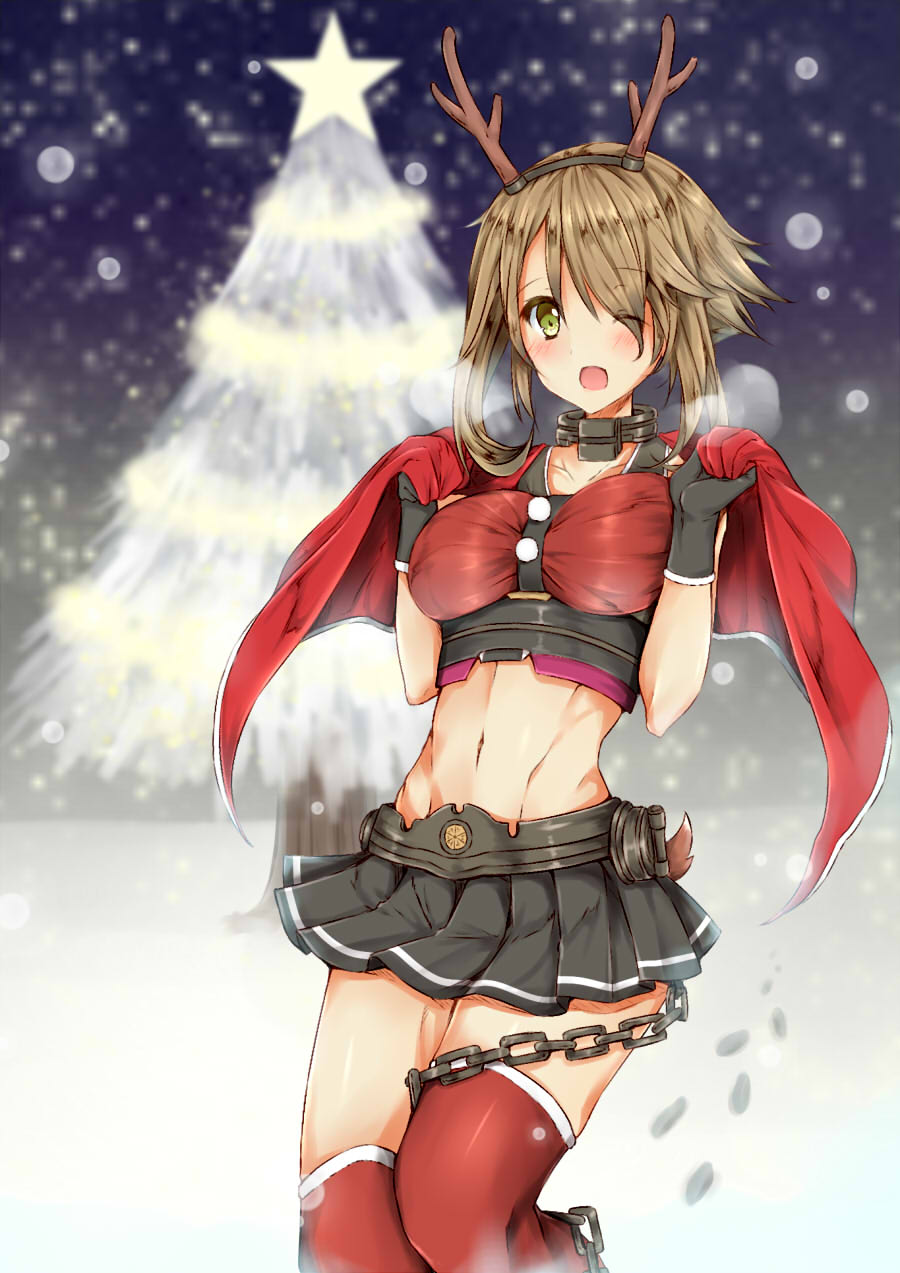 1girl, breasts, brown_hair, chain, christmas, christmas_tree, gloves, green_eyes