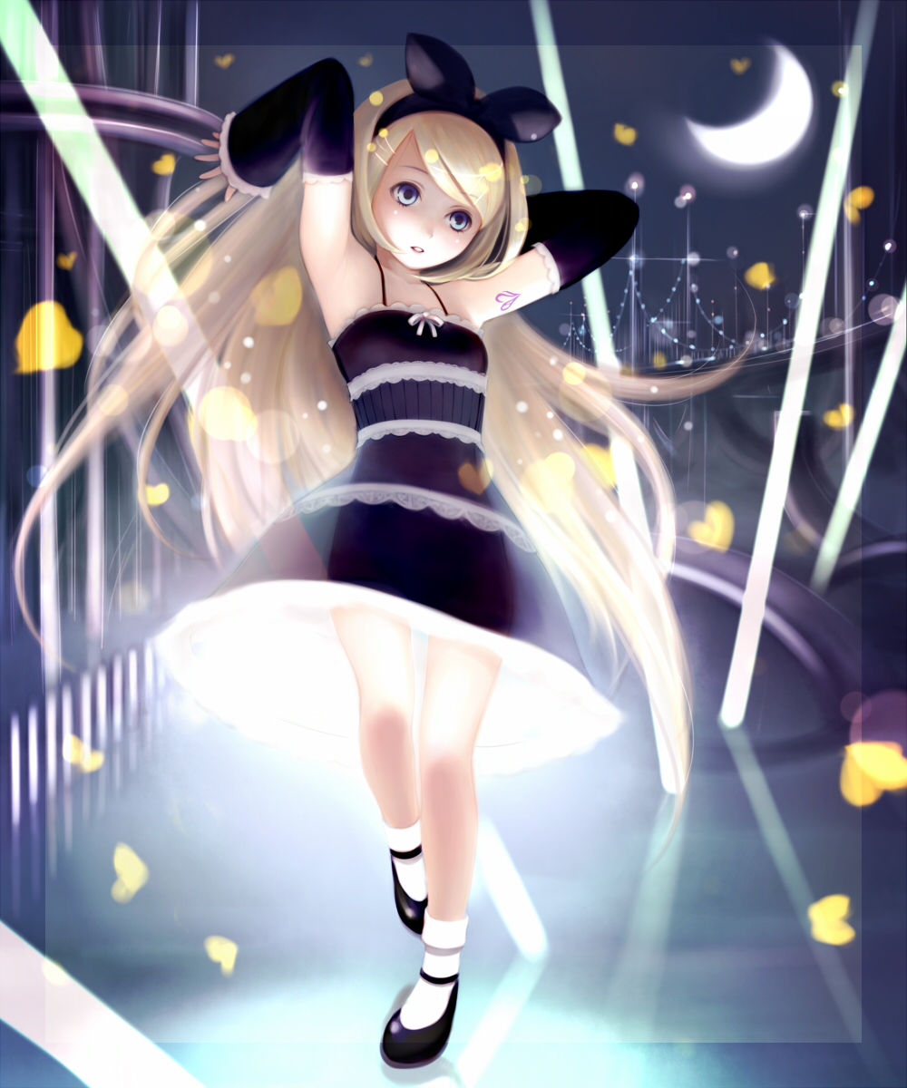 blonde_hair, bow, crescent_moon, dress, hair_bow, heart, highres, kagamine_rin